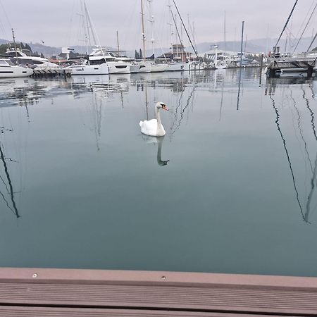 Floating Sea House Aurora Villa Portorož Dış mekan fotoğraf