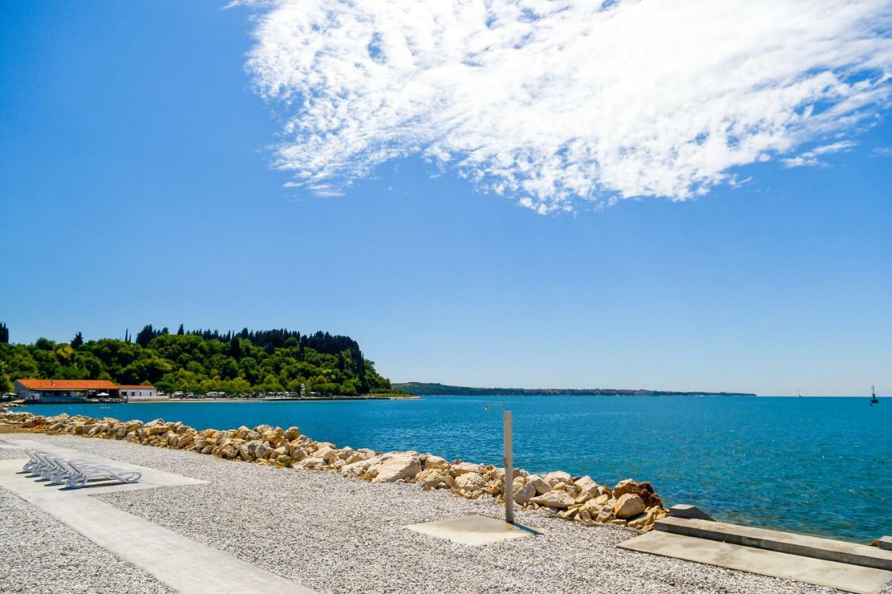 Floating Sea House Aurora Villa Portorož Dış mekan fotoğraf